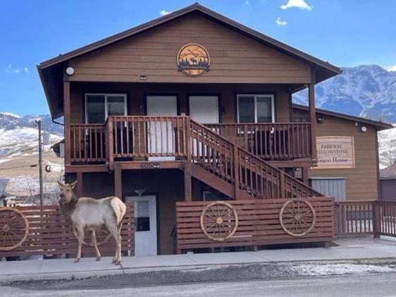 Parkway Yellowstone Guest House Room #1 Gardiner Exterior photo